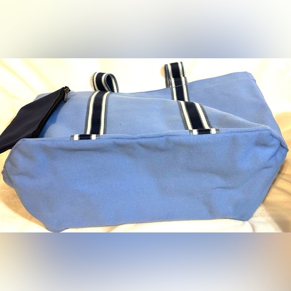 NEW…LIFE IS GOOD 4 PIECE SET..Shirt, hat, tote and small bag. - Picture 10 of 15